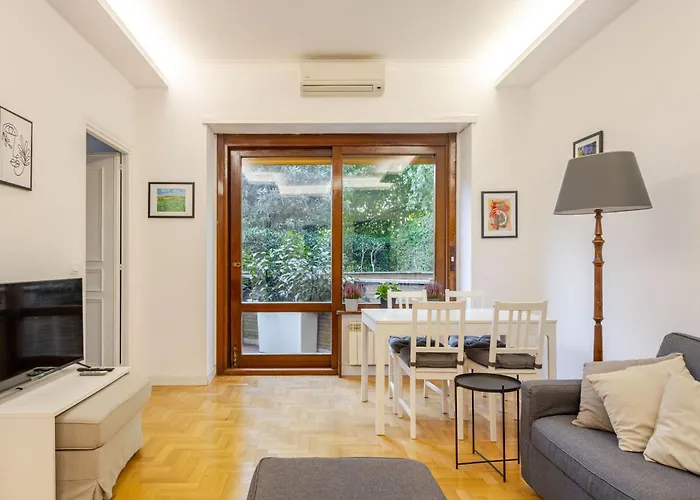 Fleming Hill - Free Private Parking & Garden Appartamento Roma